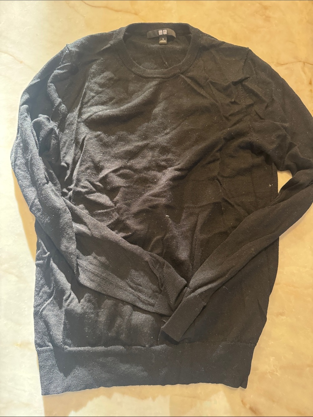 Uniqlo Wool Black Crewneck Knit Sweater